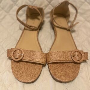 Ann Taylor Factory Woman’s Beige Buckle Flat Sandal Size 9